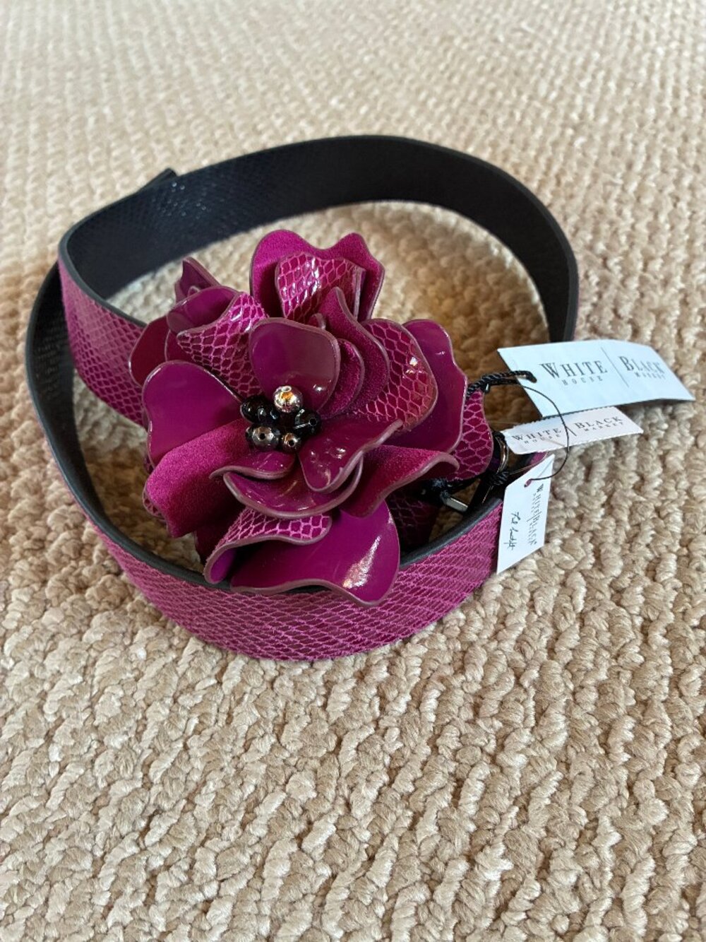 NWT Fuscia Flower White House Black Market Reversible Belt M 36" ish Feminine